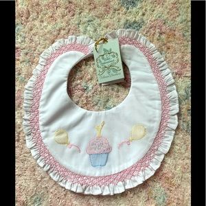 BNWT Feltman Brothers birthday bib